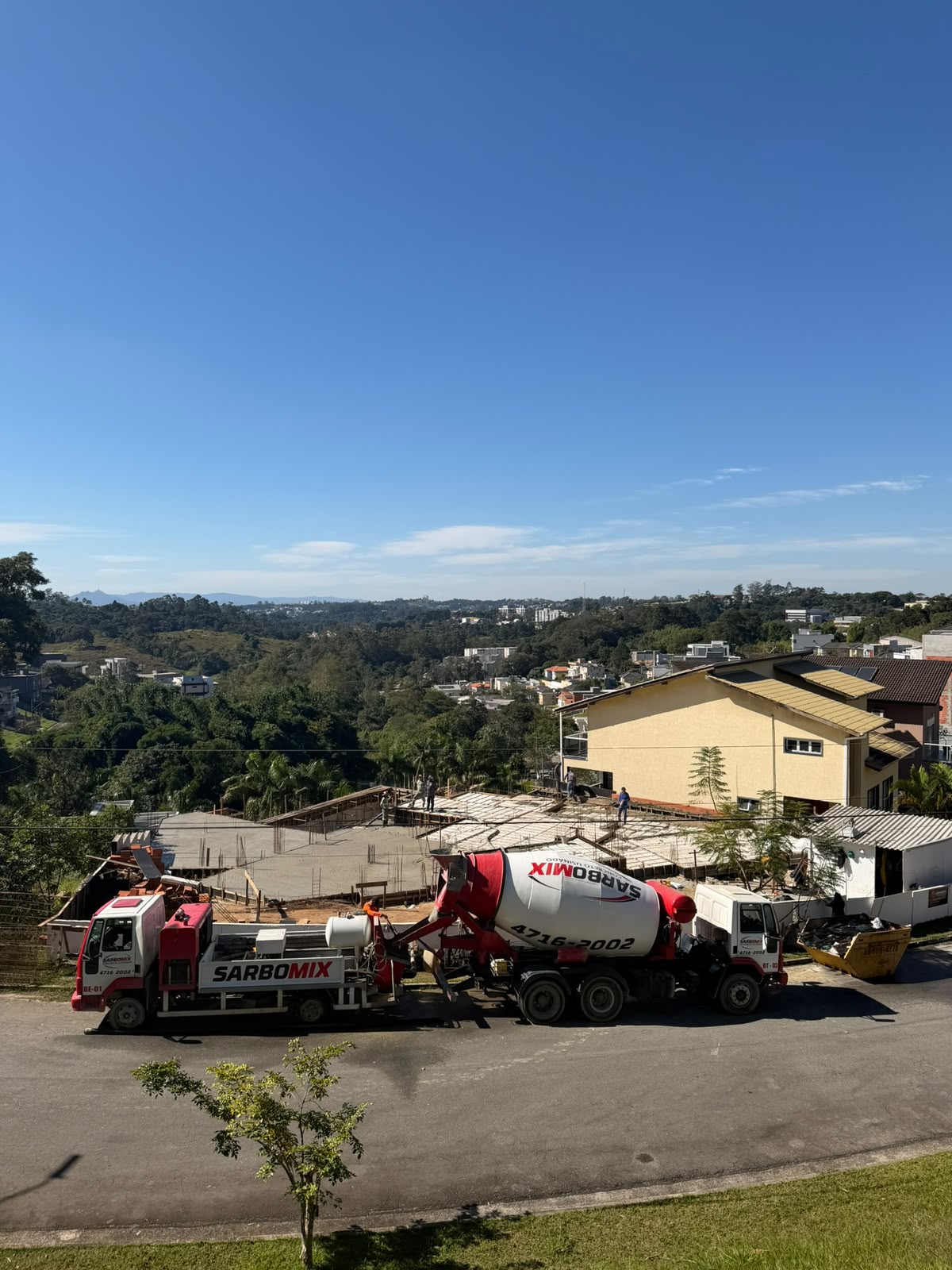 Case · Residência 630m² em declive — registro 3